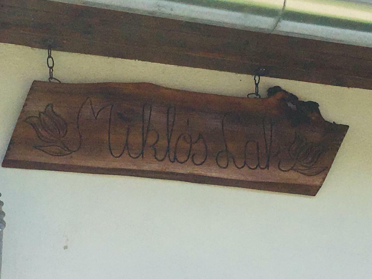 Miklós Lak Ocna de Sus Exterior foto
